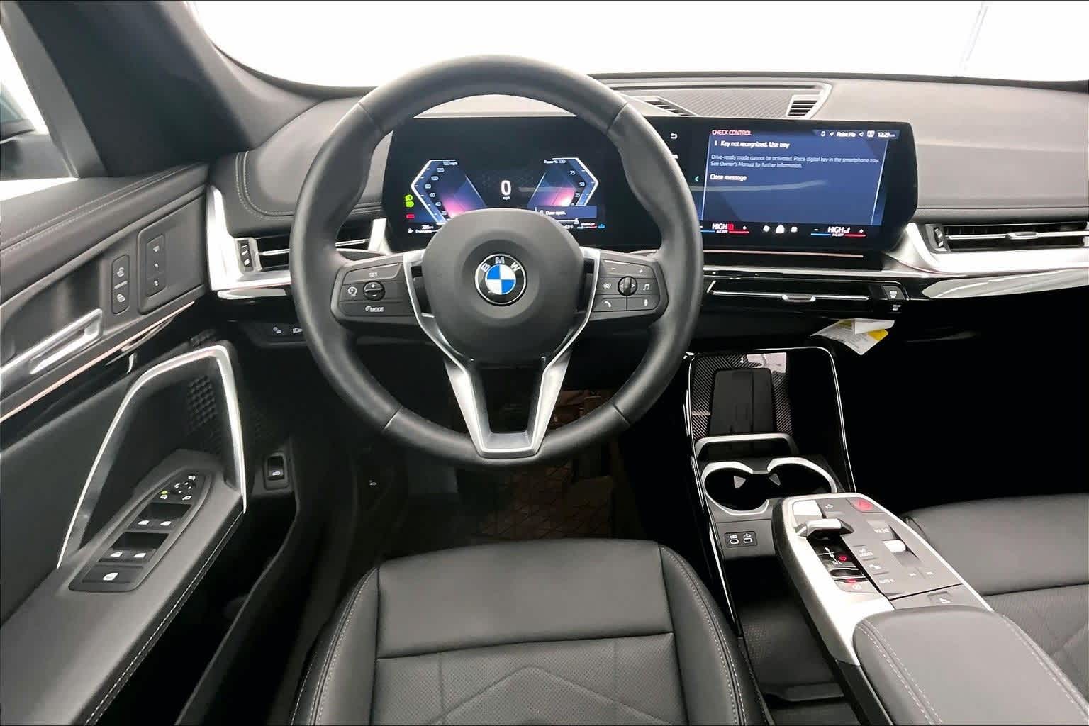 Thumbnail: 2025 BMW X1 - 14