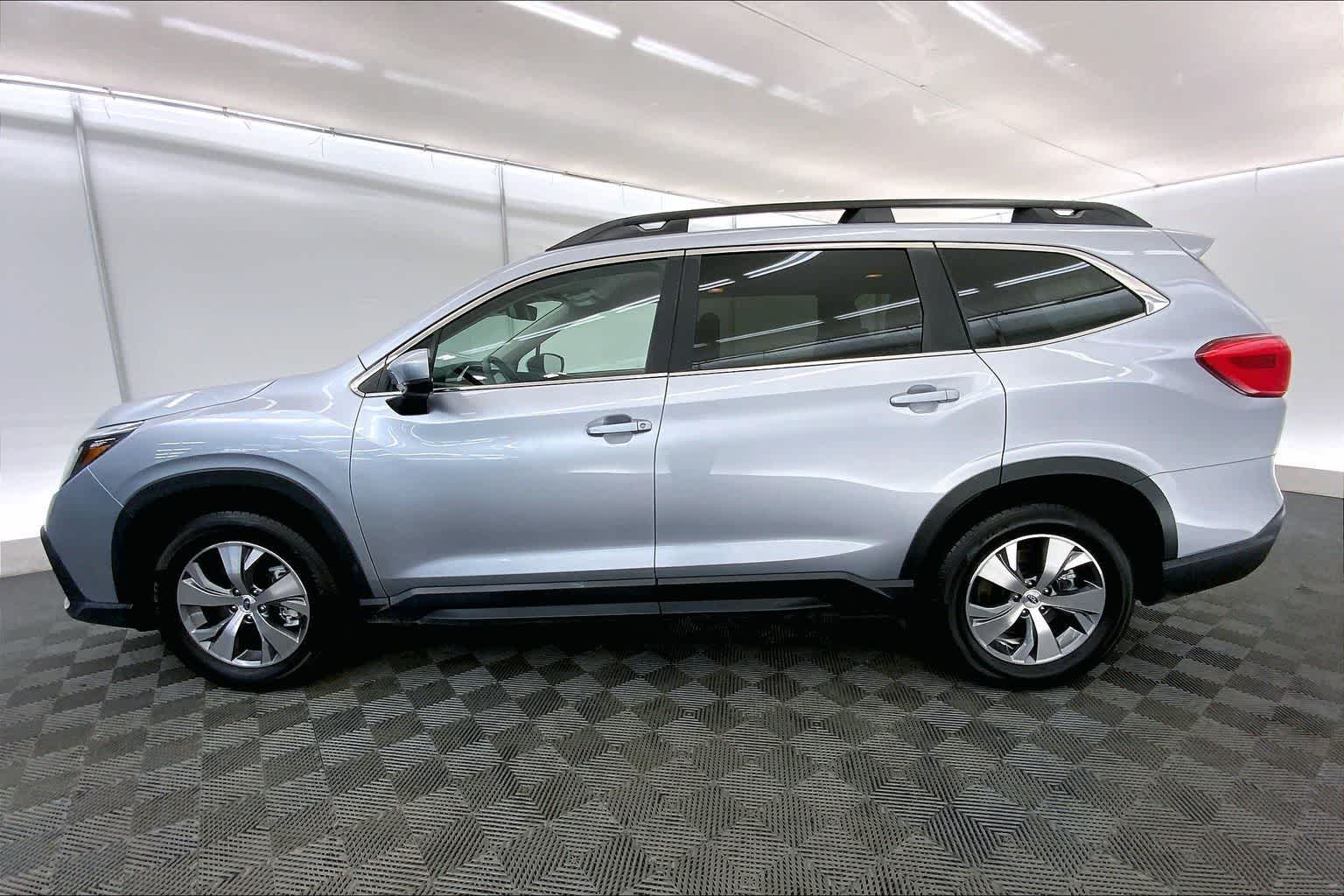 Thumbnail: 2024 Subaru Ascent - 3