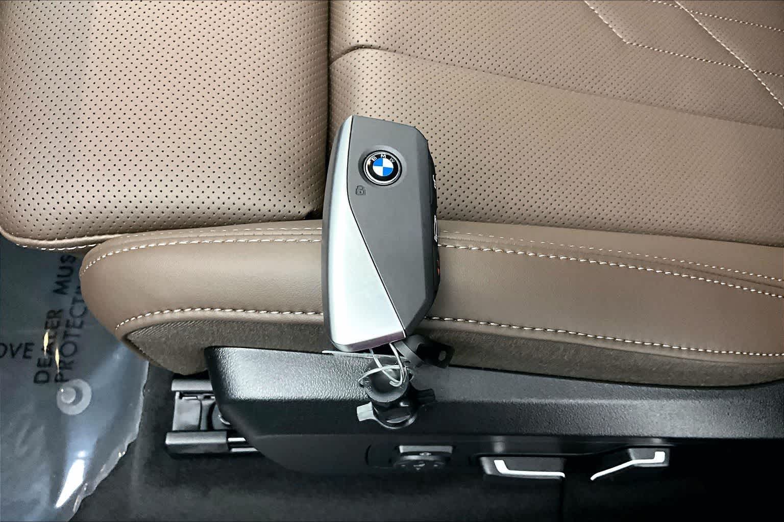 Thumbnail: 2026 BMW X3 - 20