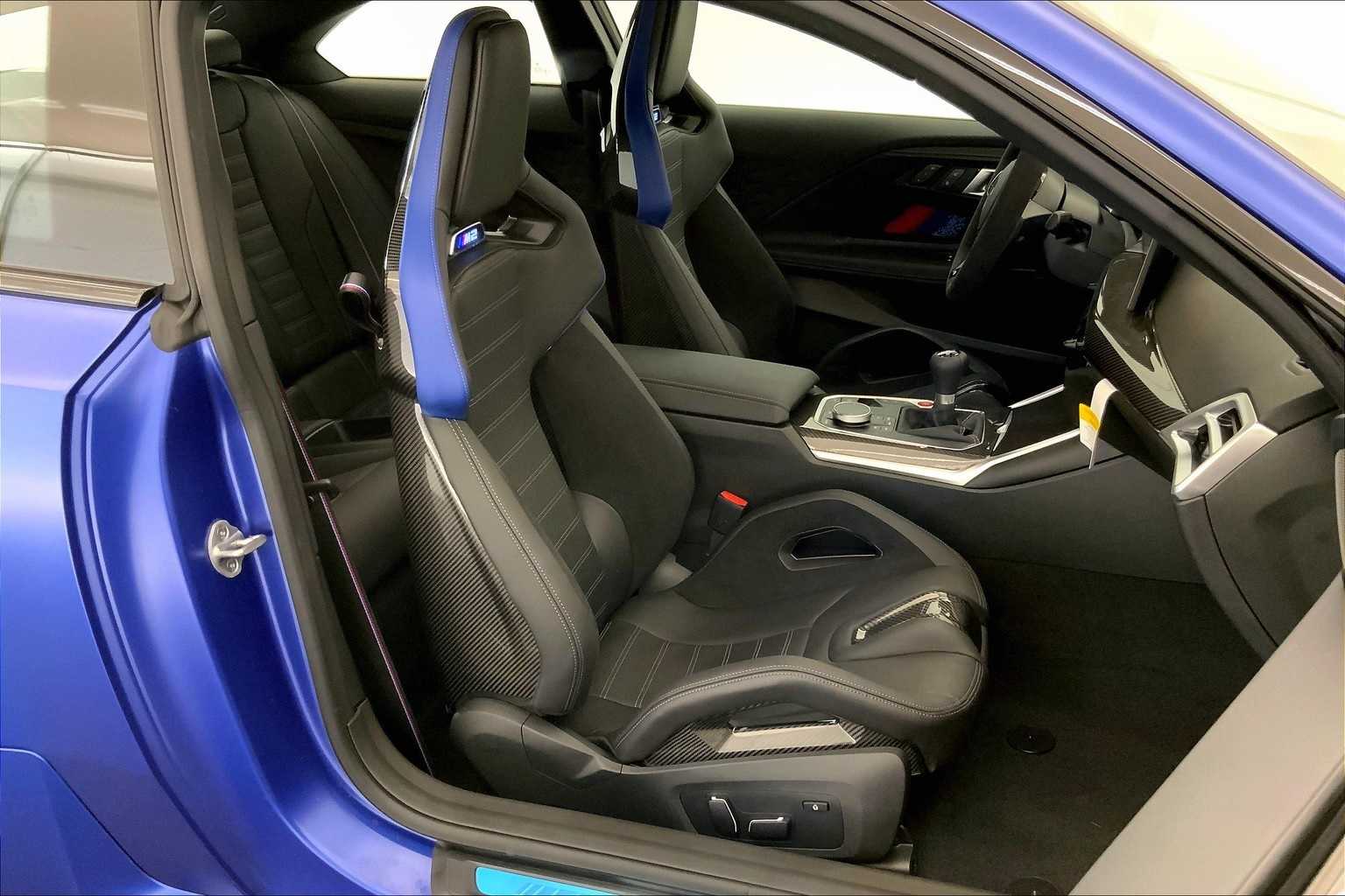 Thumbnail: 2025 BMW M2 - 13