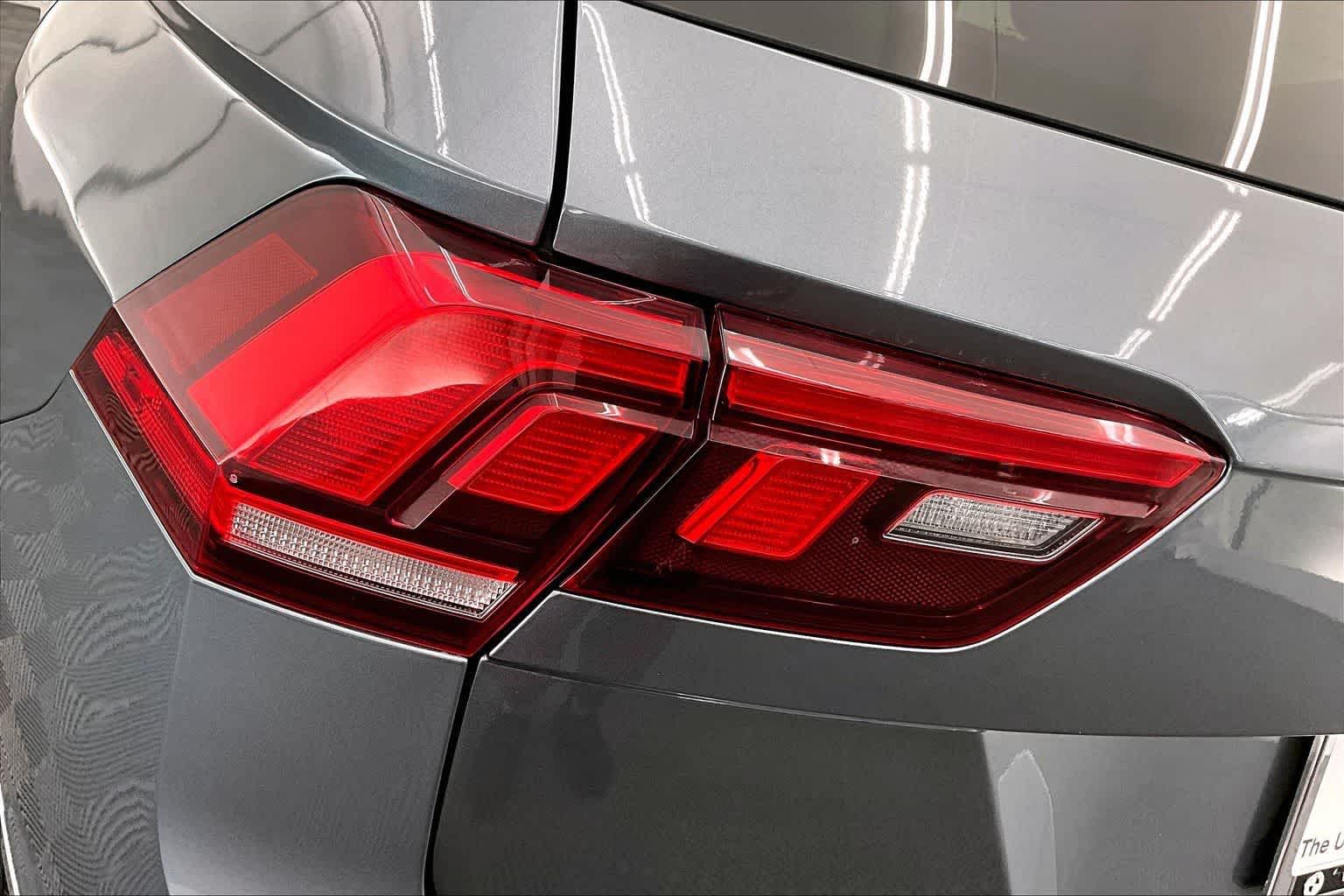 Thumbnail: 2024 Volkswagen Tiguan - 32