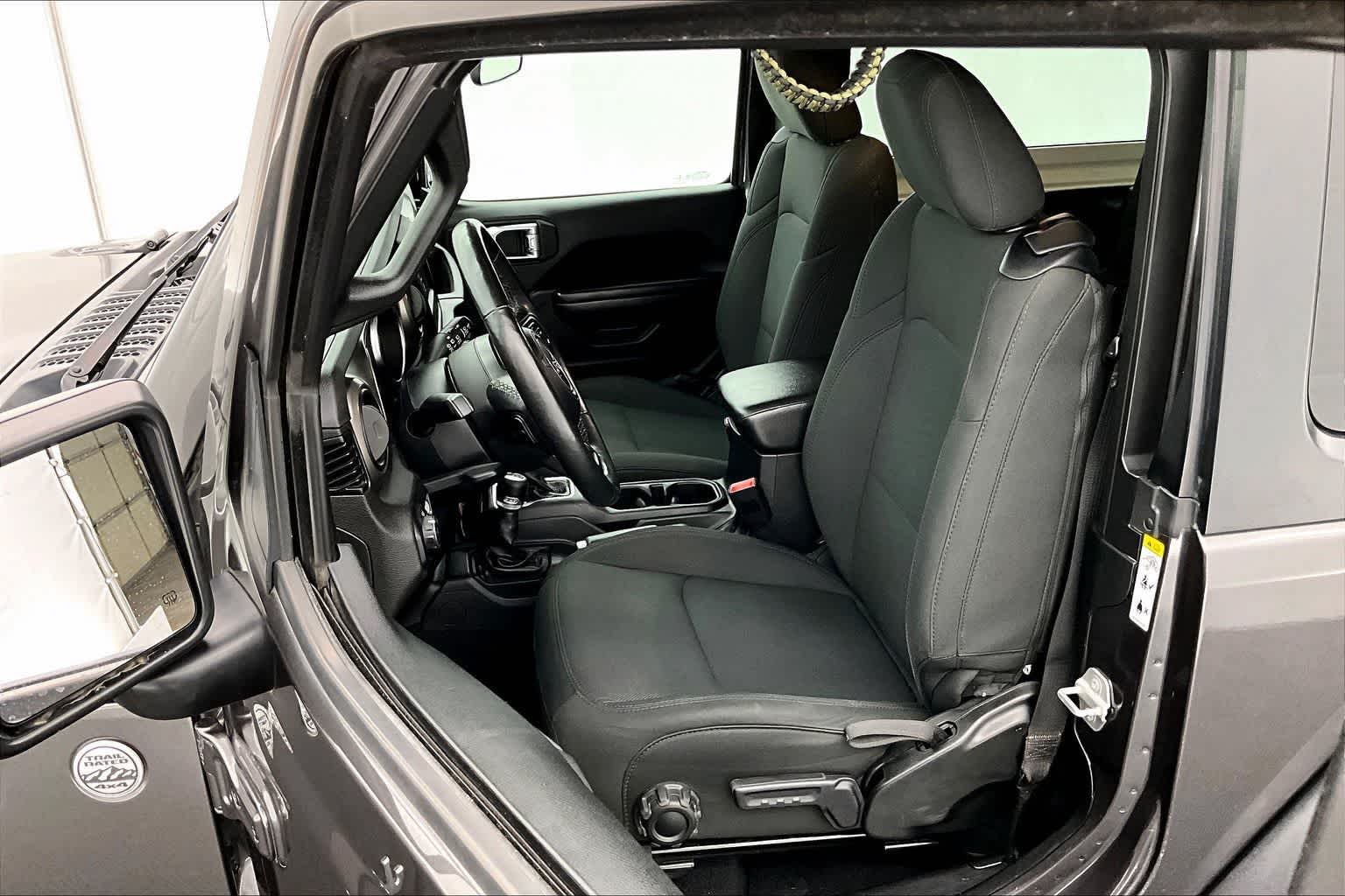 Thumbnail: 2020 Jeep Wrangler - 11