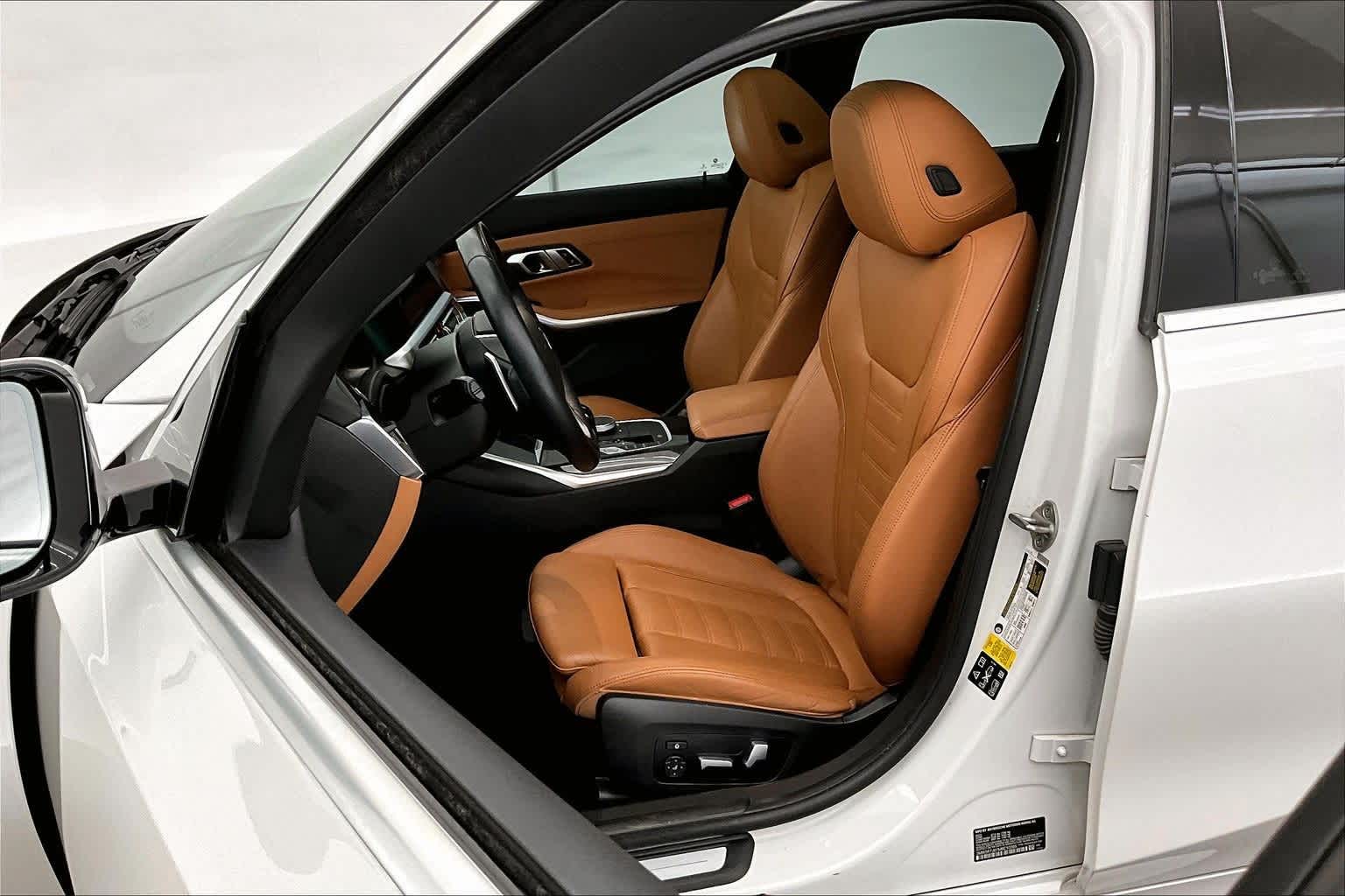 Thumbnail: 2021 BMW 3 Series - 11