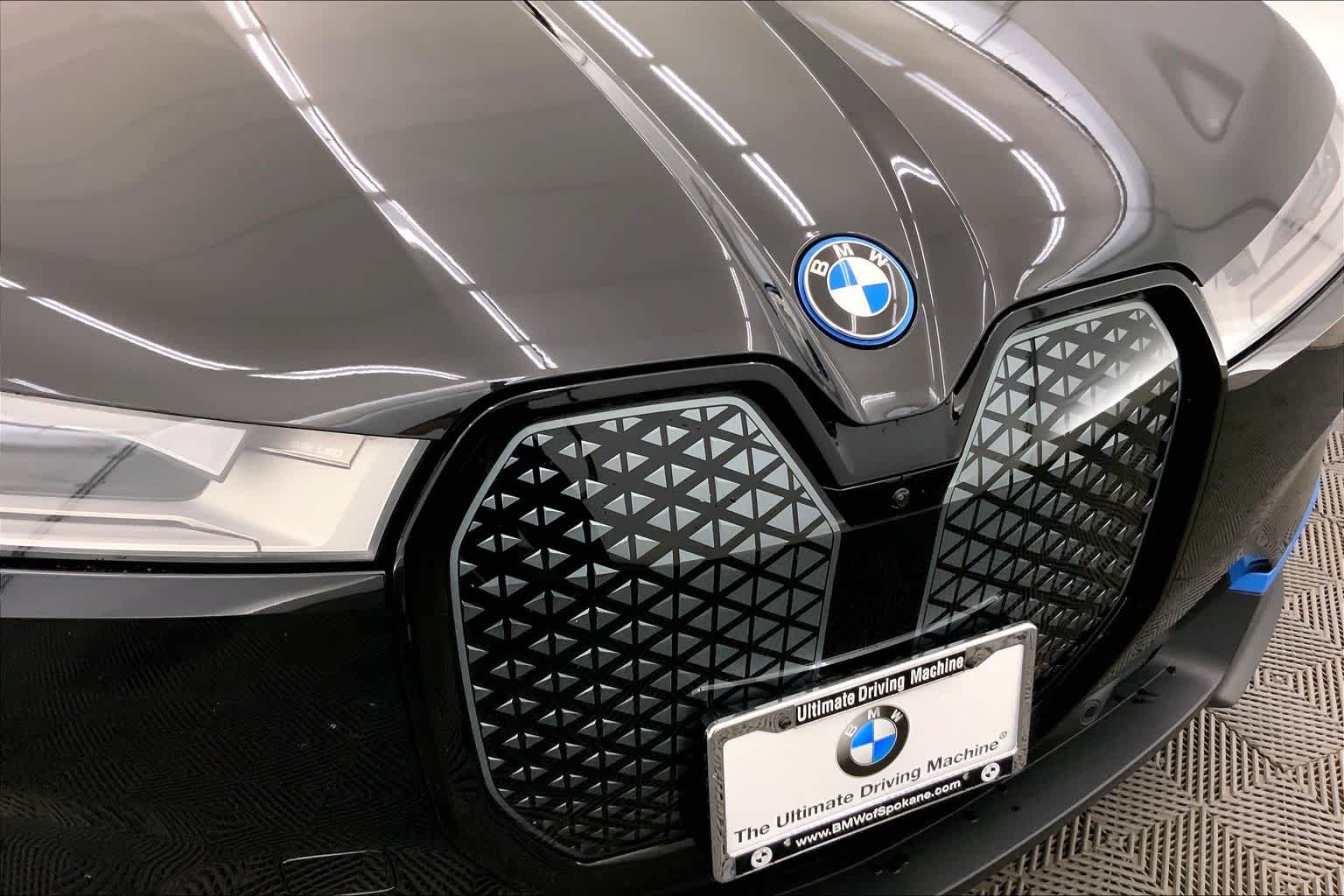 Thumbnail: 2024 BMW iX - 32