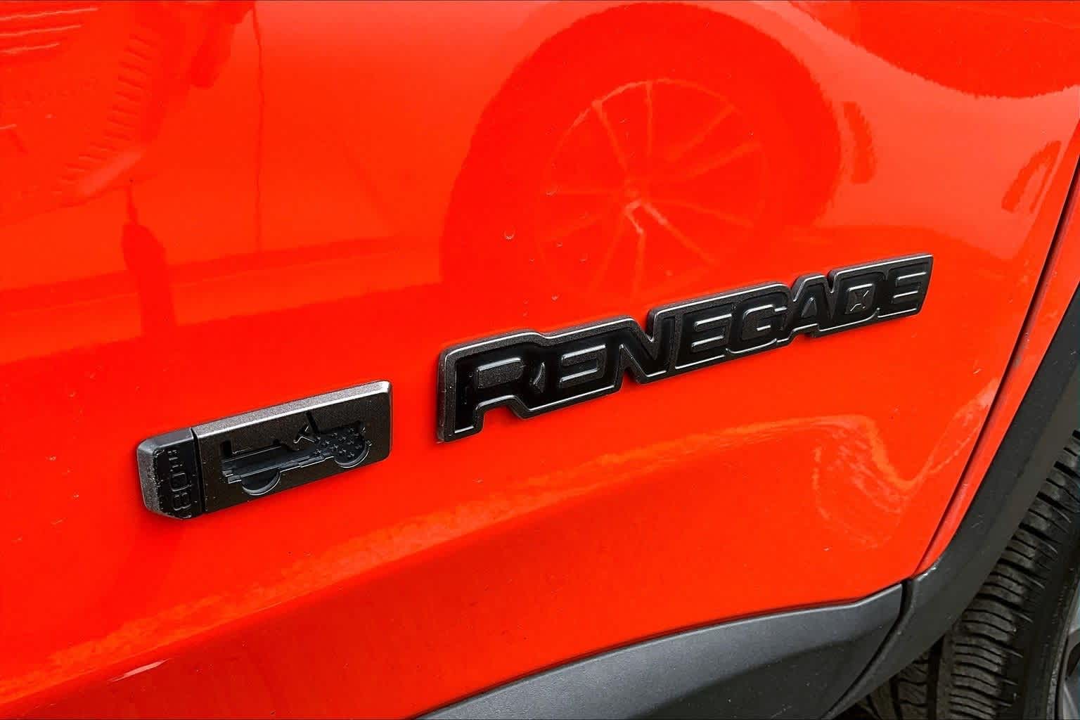 Thumbnail: 2021 Jeep Renegade - 16