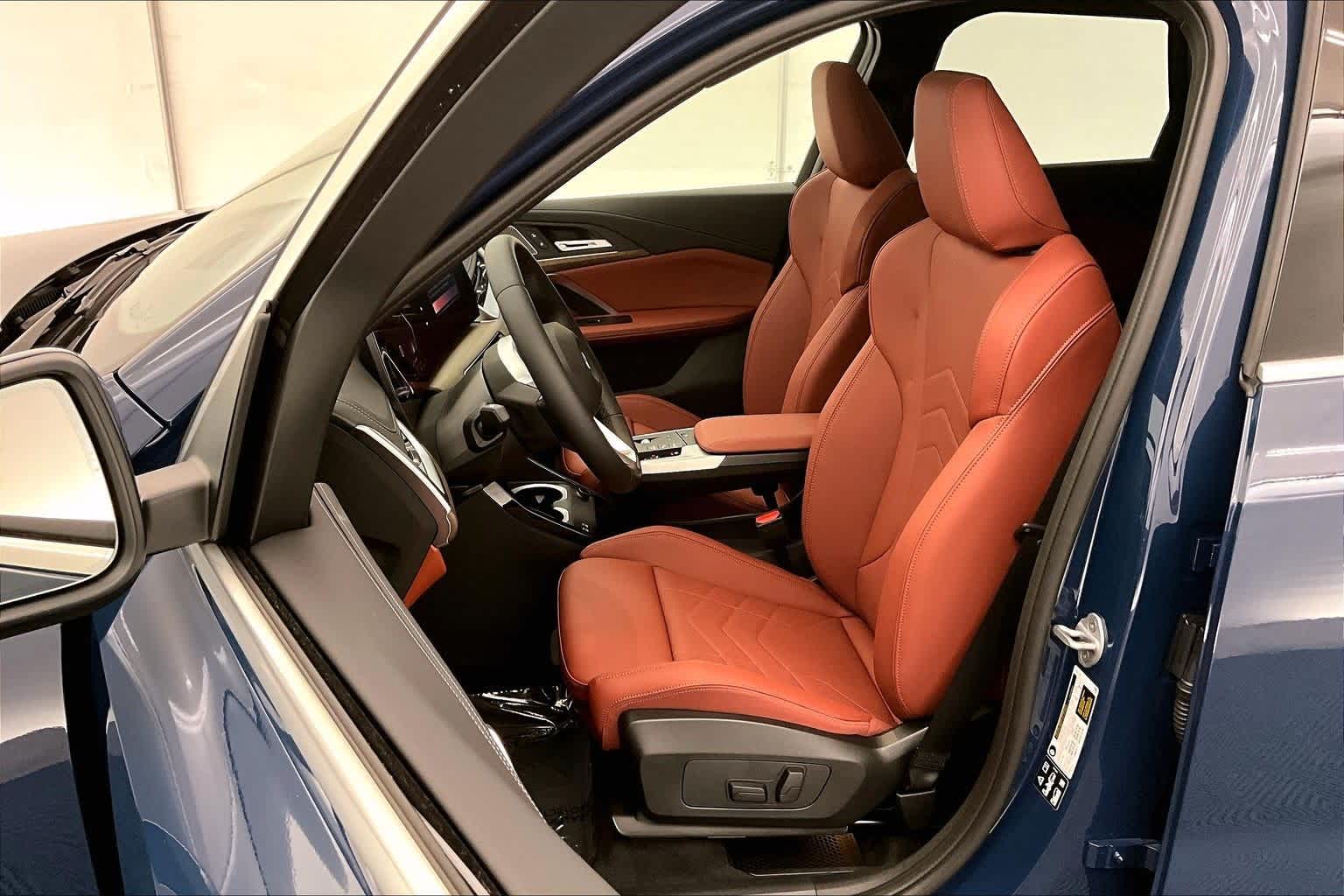 Thumbnail: 2026 BMW X1 - 11