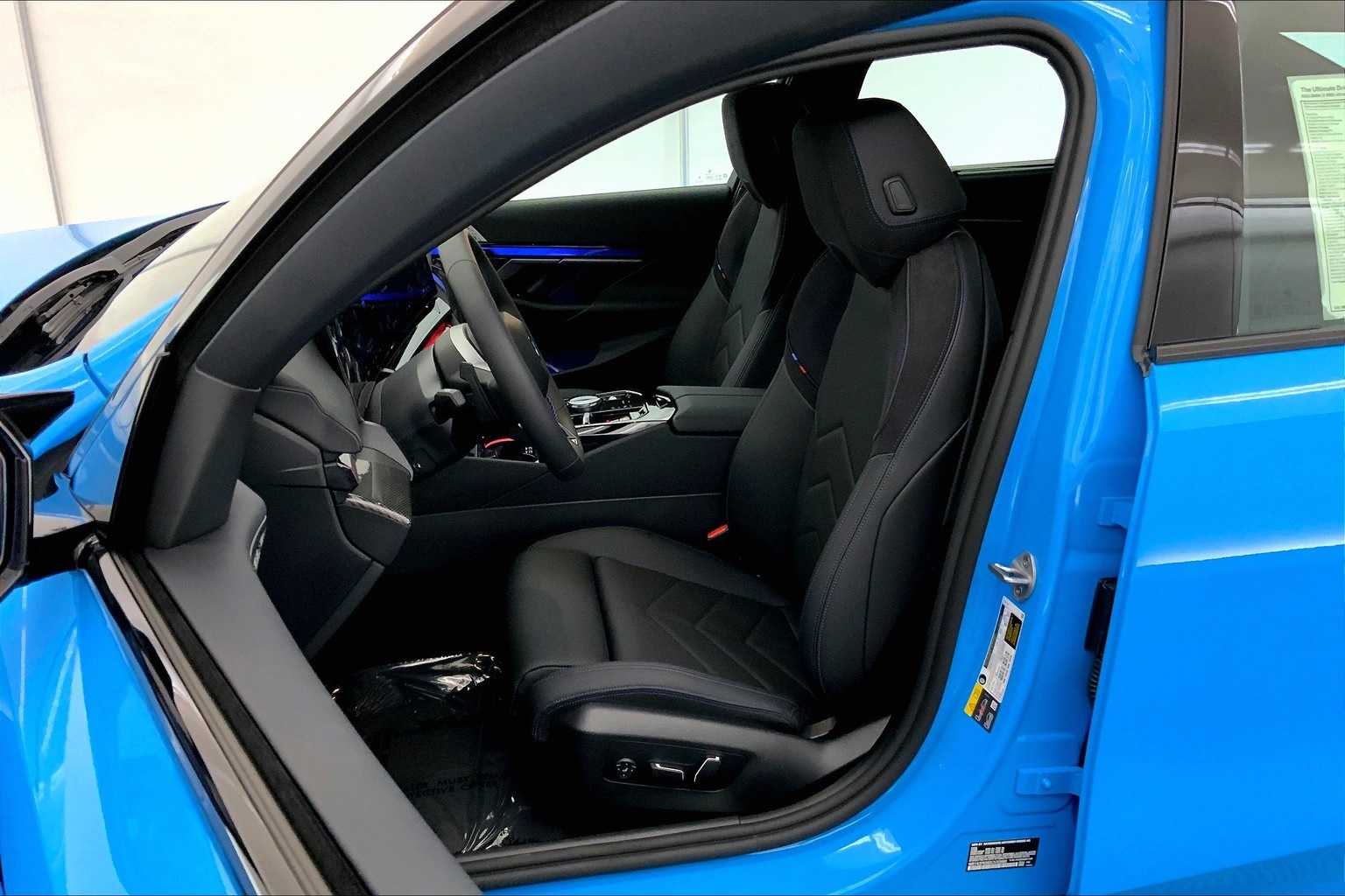 Thumbnail: 2025 BMW i5 - 11