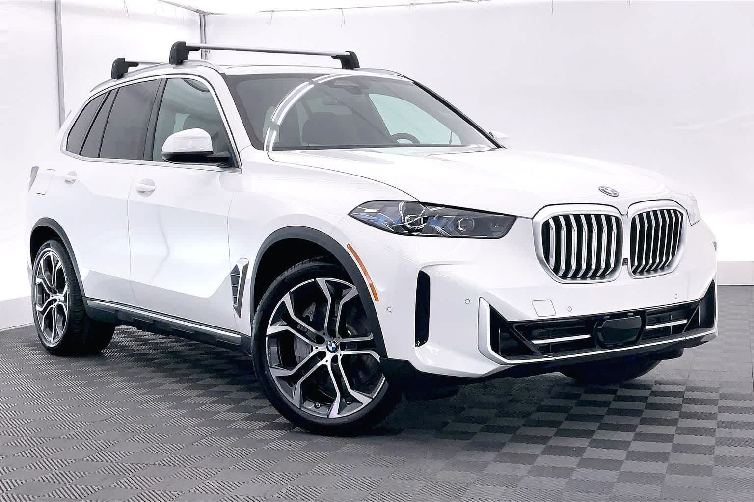 Thumbnail: 2026 BMW X5 - 21