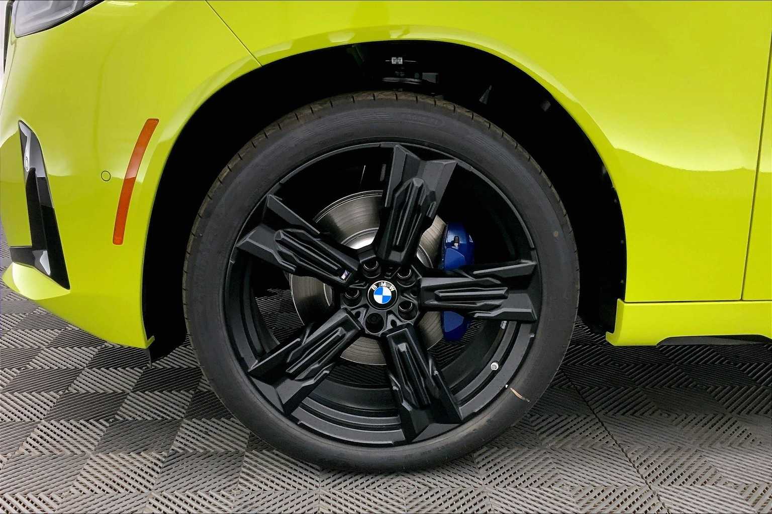 Thumbnail: 2025 BMW X3 - 8