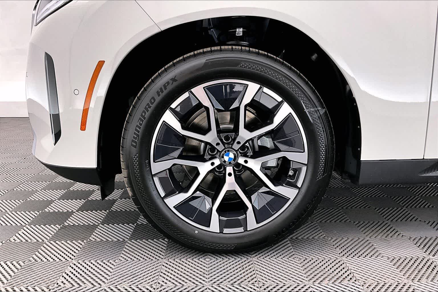 Thumbnail: 2026 BMW X3 - 8