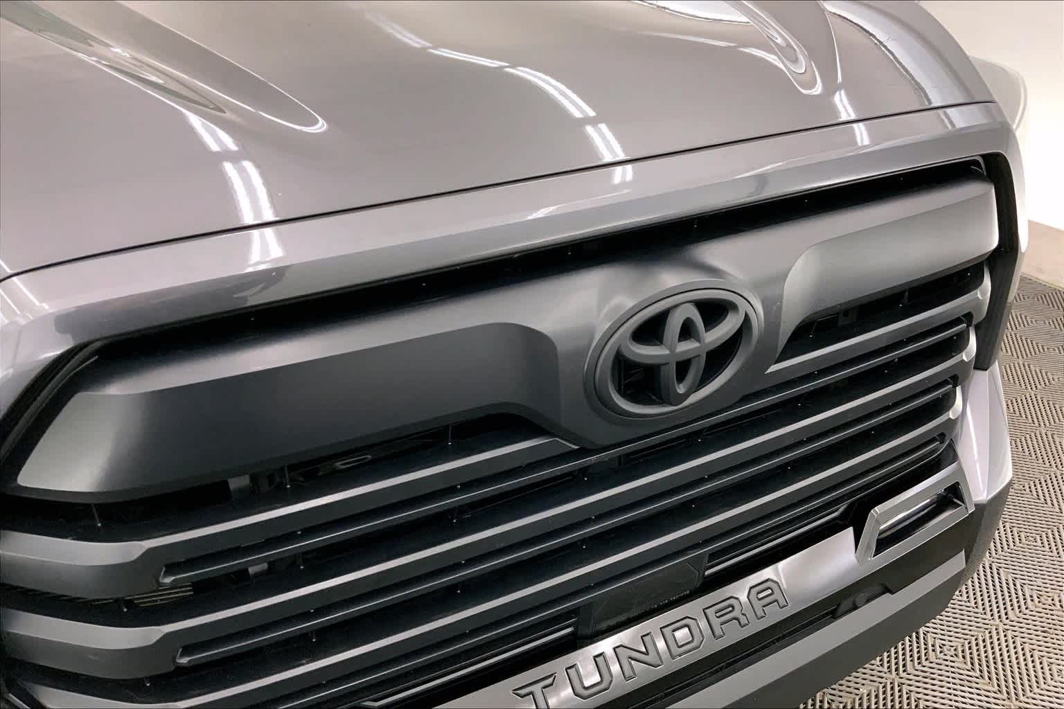 Thumbnail: 2024 Toyota Tundra - 33