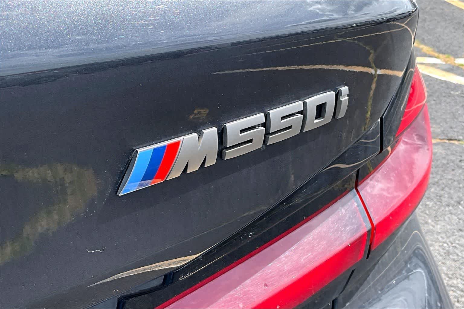 Thumbnail: 2023 BMW 5 Series - 7