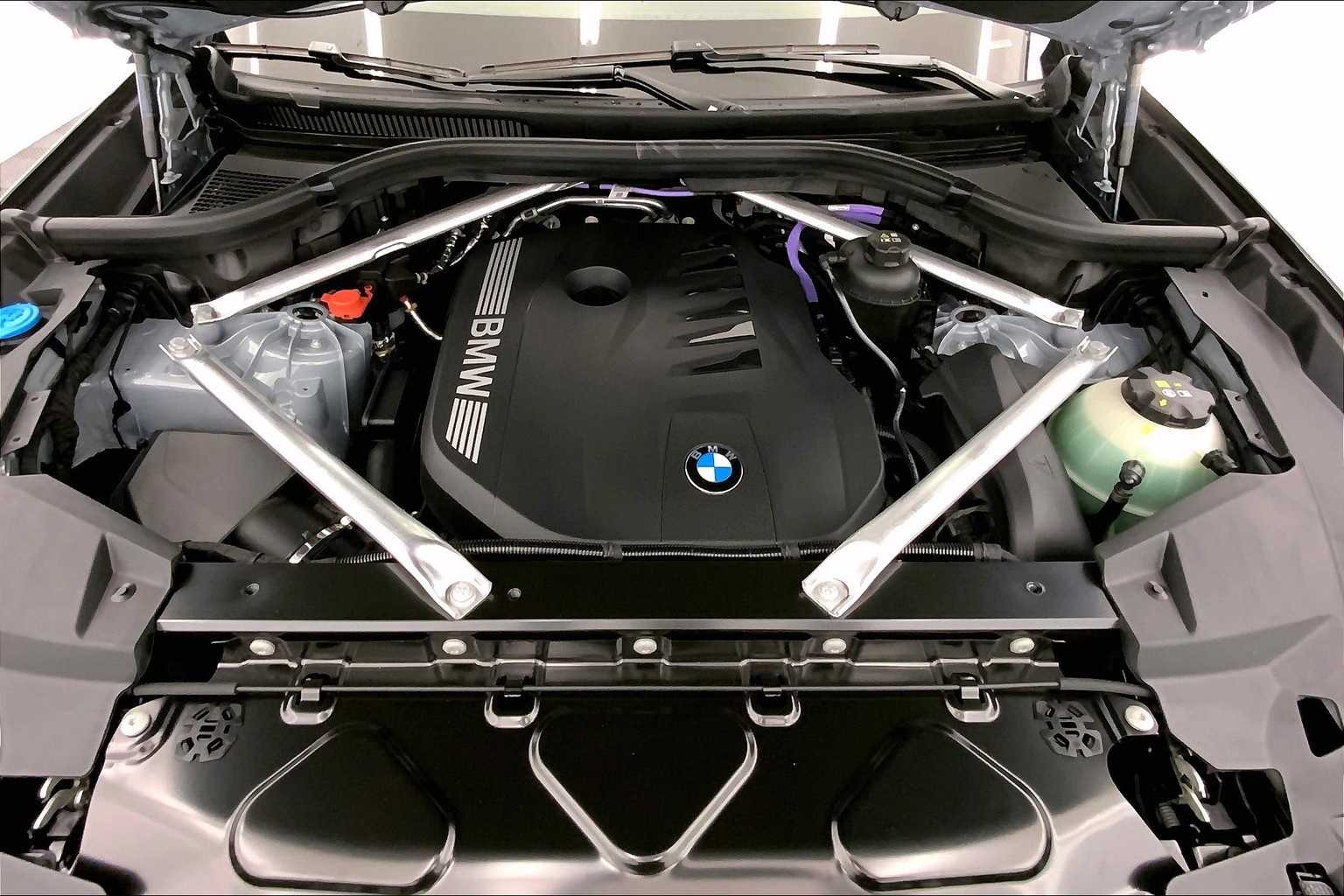 Thumbnail: 2026 BMW X5 - 9