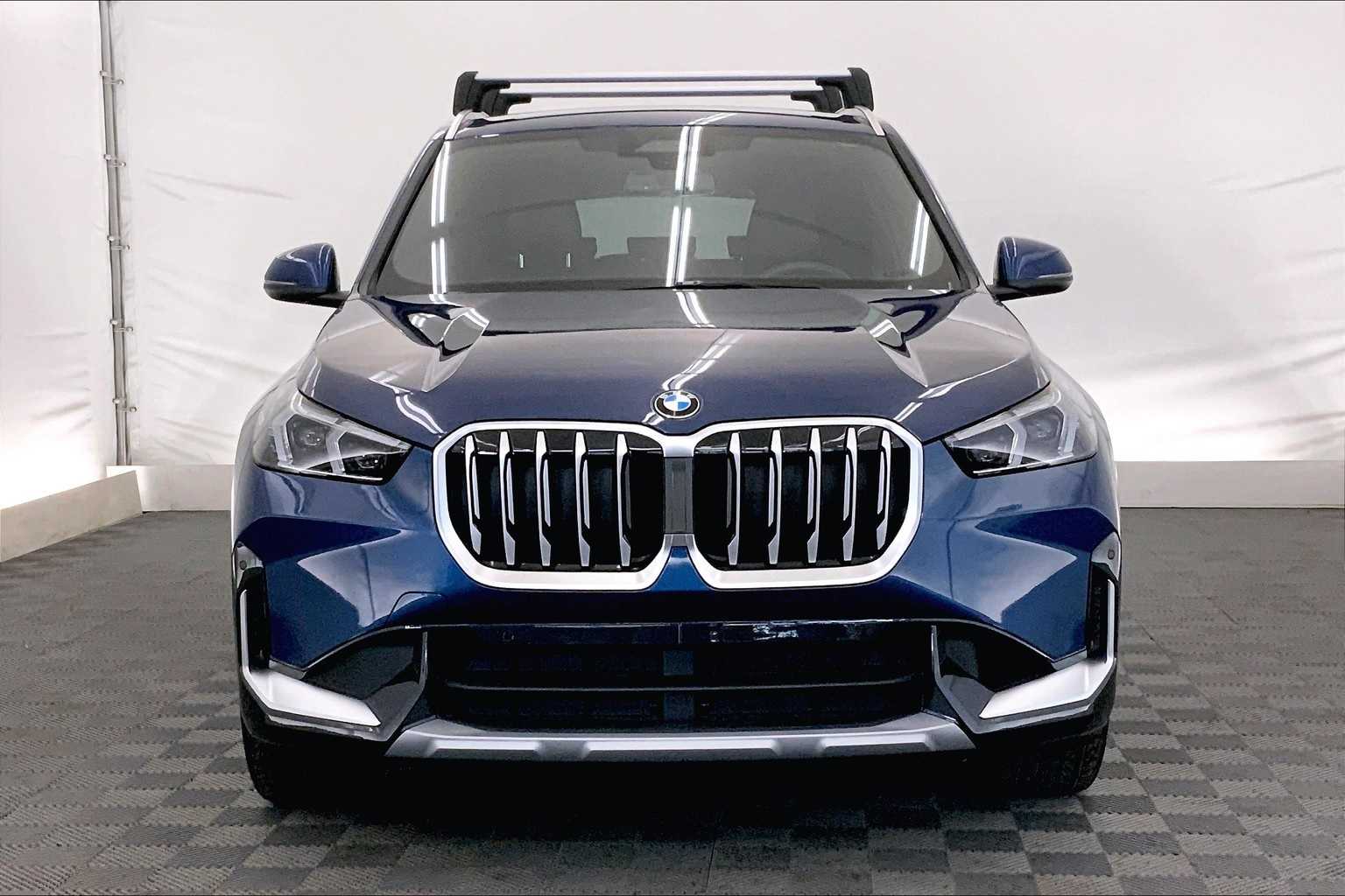 Thumbnail: 2025 BMW X1 - 6