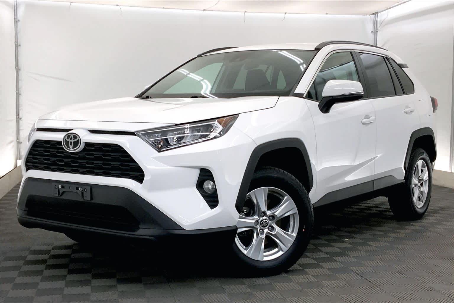 Thumbnail: 2021 Toyota RAV4 - 1