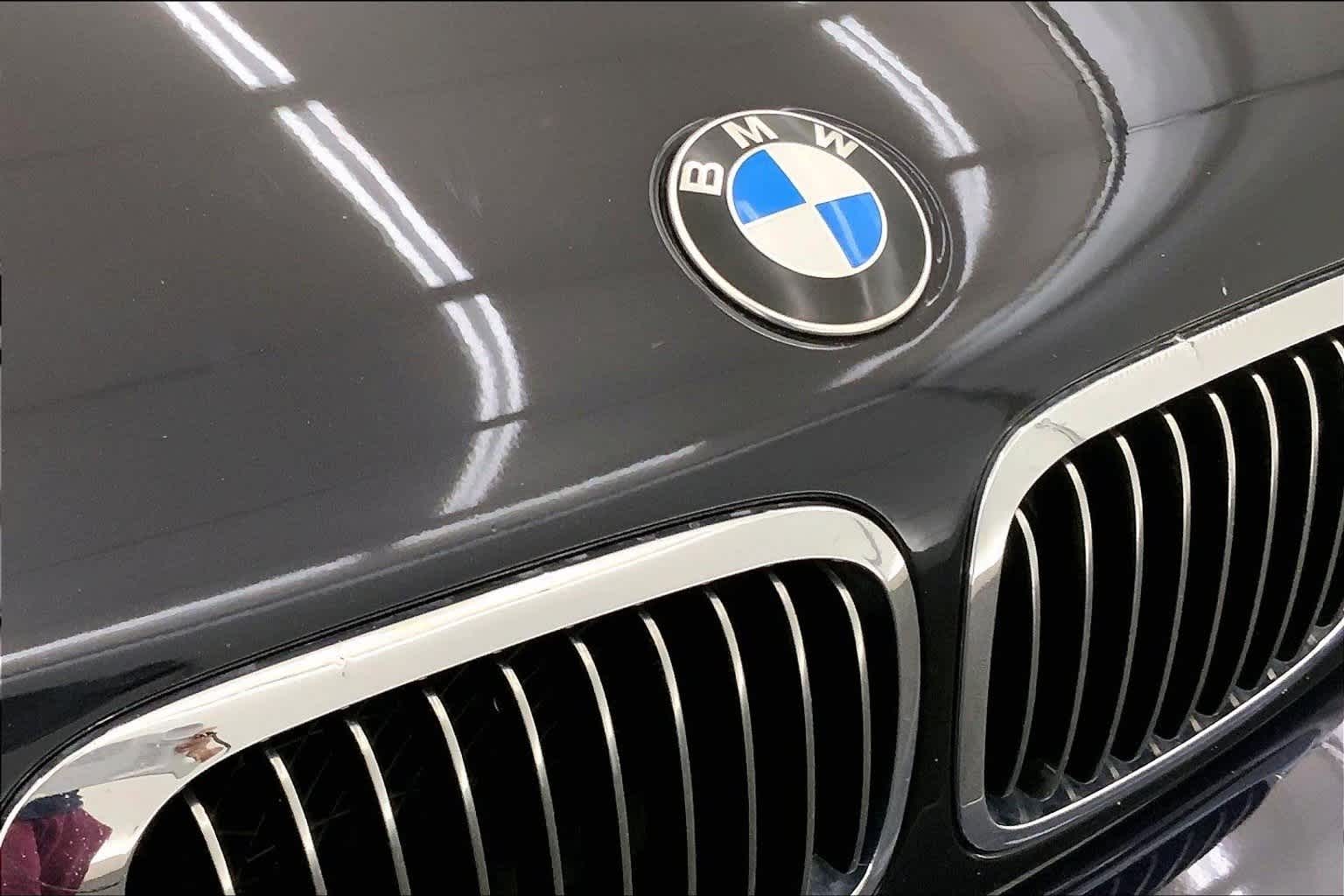 Thumbnail: 2004 BMW M3 - 32