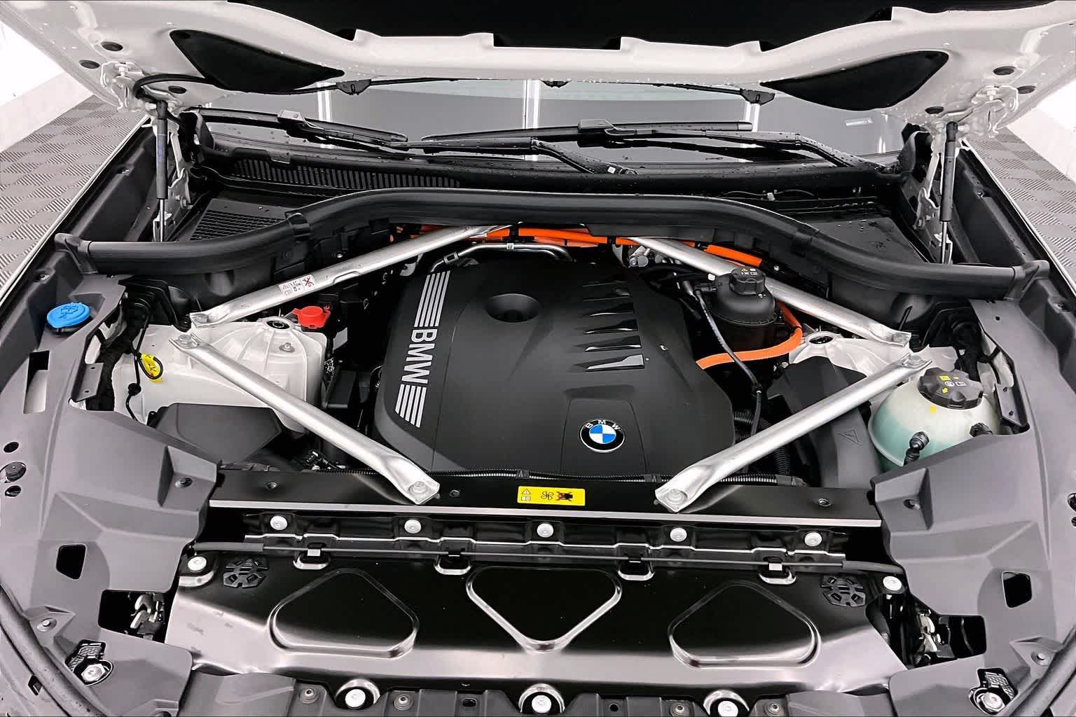 Thumbnail: 2026 BMW X5 - 9