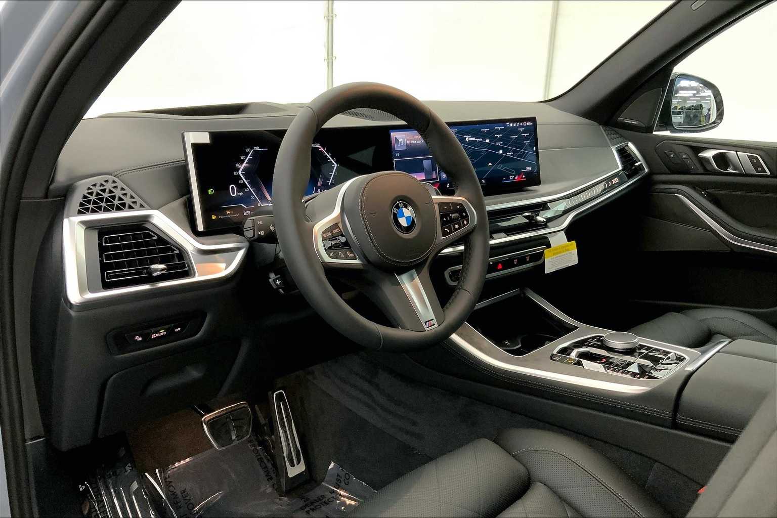 Thumbnail: 2026 BMW X5 - 2