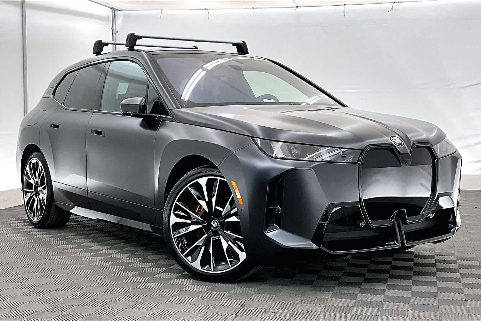 Thumbnail: 2026 BMW iX - 21