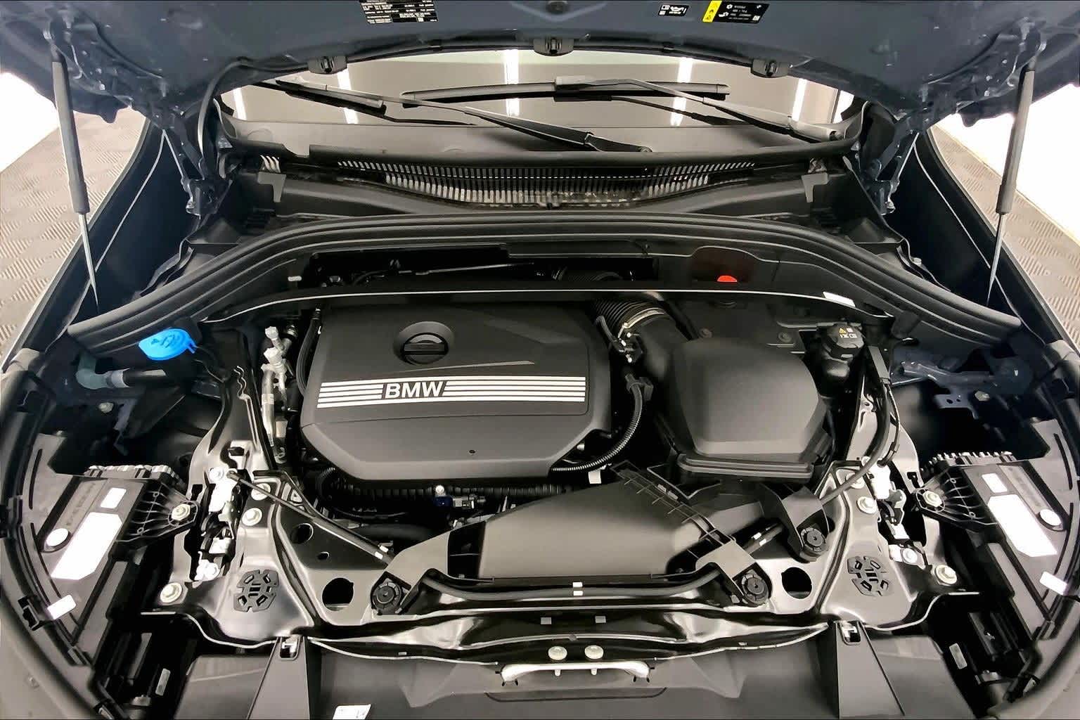 Thumbnail: 2026 BMW X1 - 9