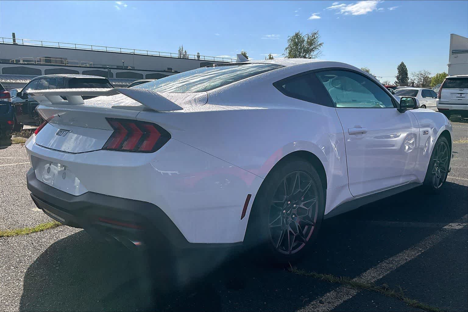 Thumbnail: 2025 Ford Mustang - 18