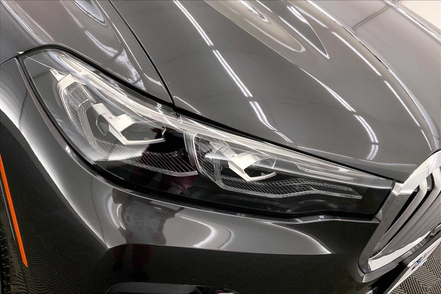 Thumbnail: 2022 BMW X7 - 31