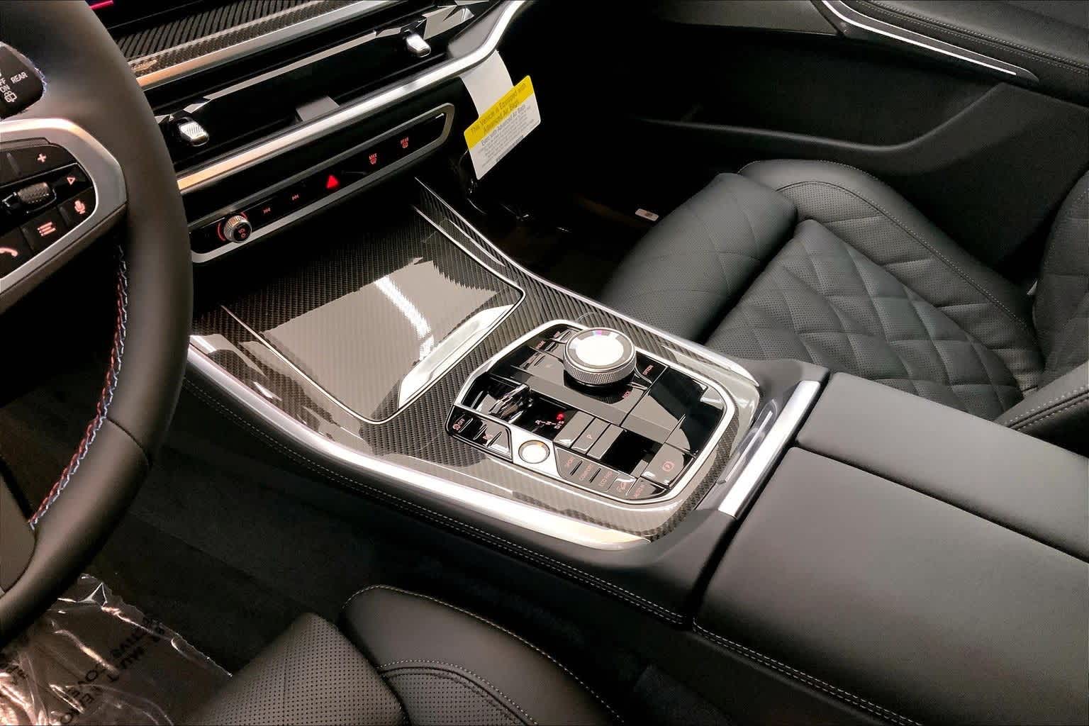 Thumbnail: 2026 BMW X5 - 17