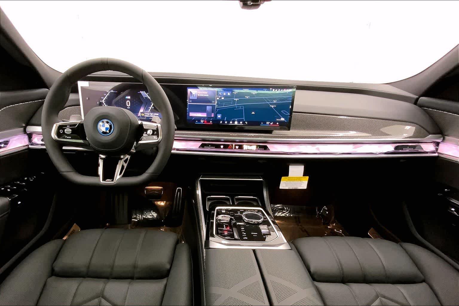 Thumbnail: 2026 BMW 7 Series - 10