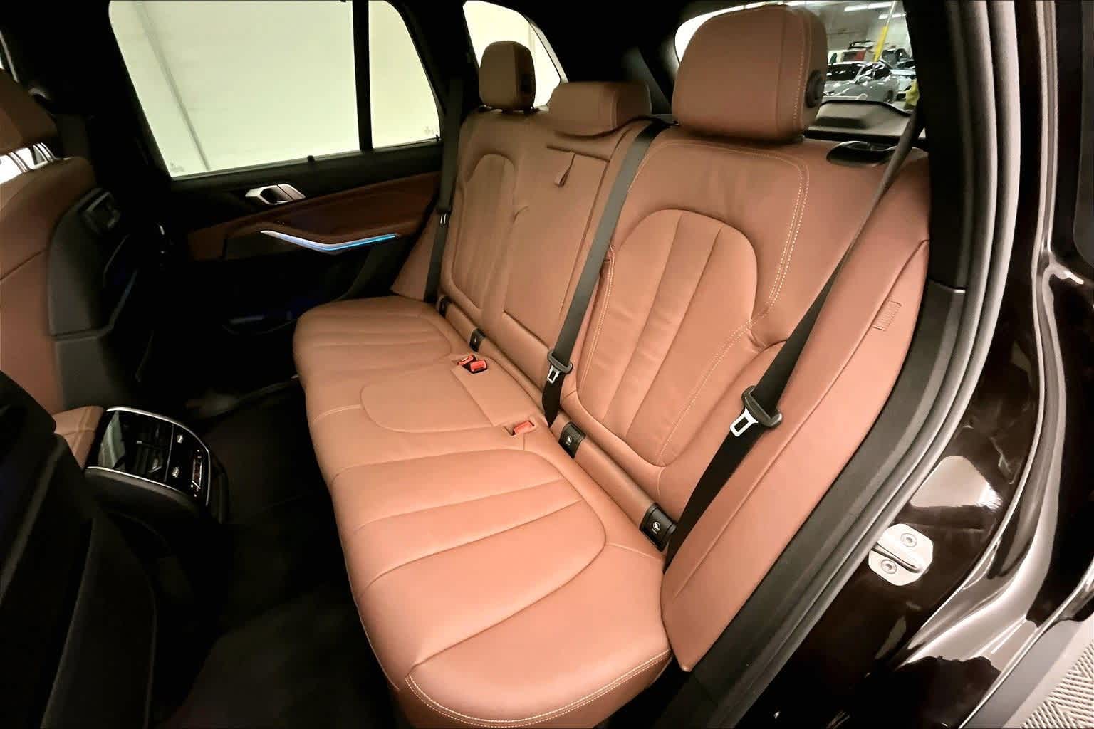 Thumbnail: 2022 BMW X5 - 29