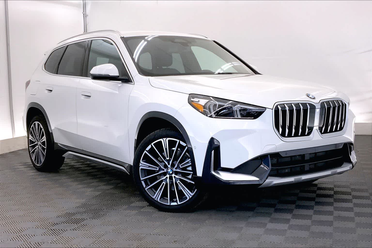 Thumbnail: 2025 BMW X1 - 21