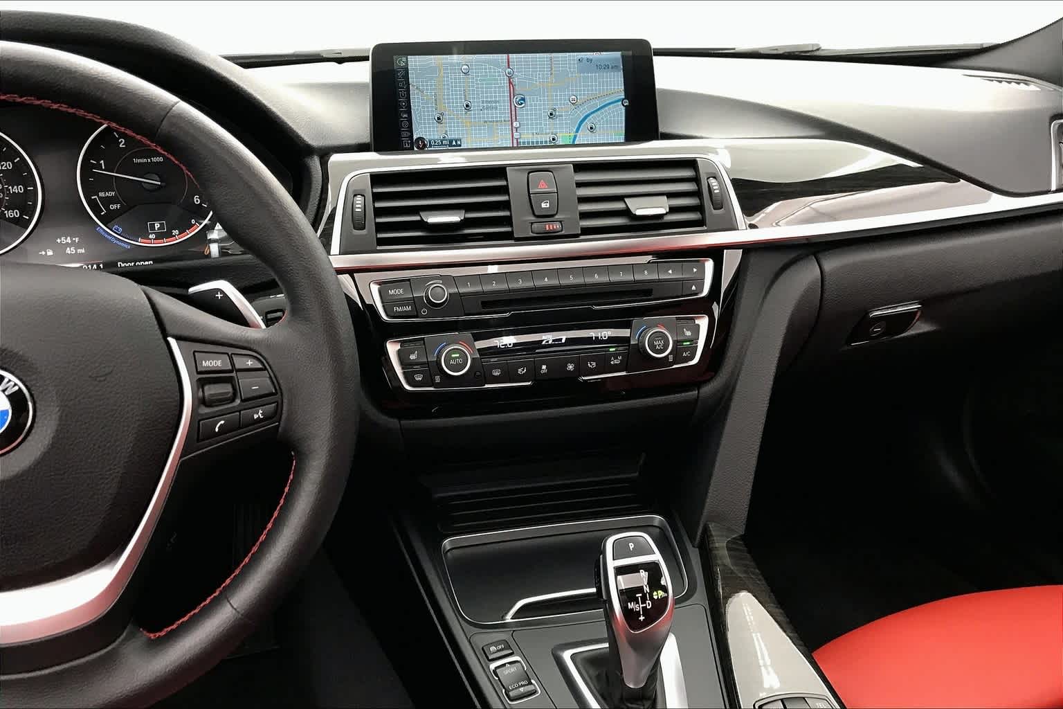 Thumbnail: 2016 BMW 3 Series - 5