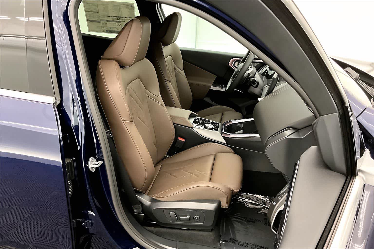 Thumbnail: 2026 BMW X3 - 14