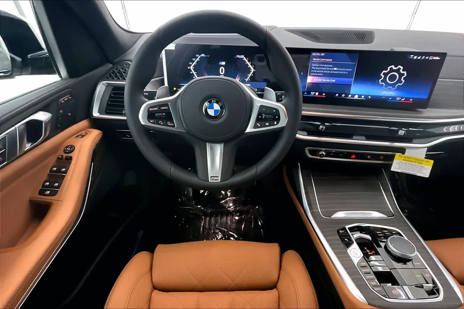 Thumbnail: 2026 BMW X7 - 15