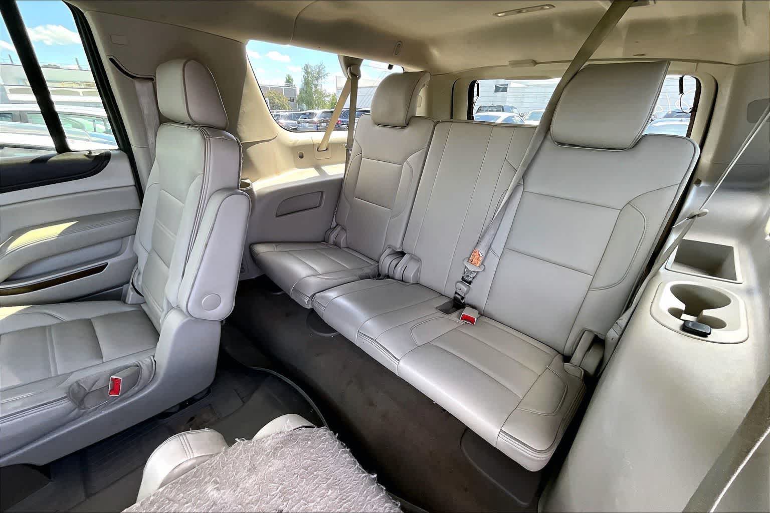 Thumbnail: 2019 GMC Yukon XL - 13