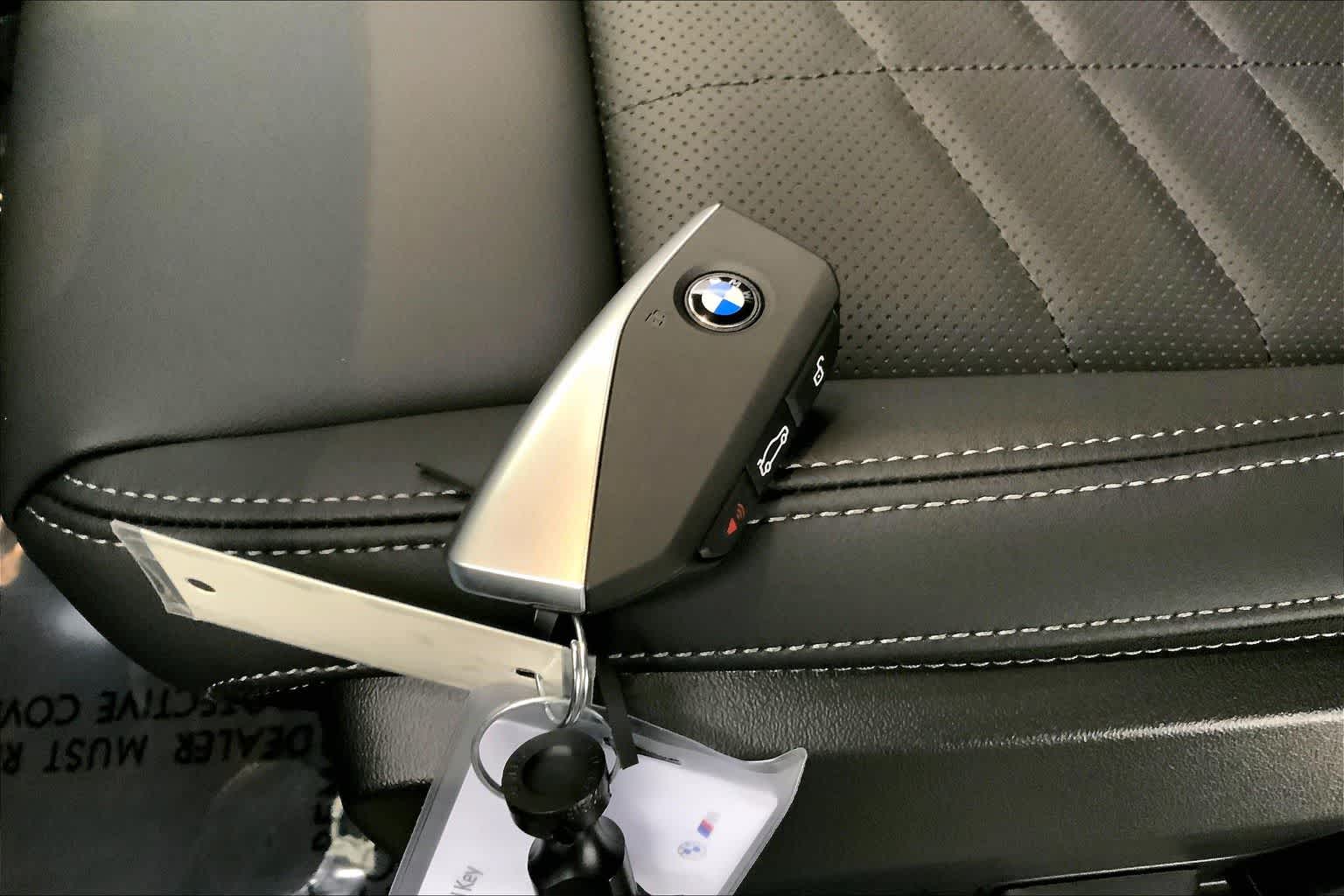 Thumbnail: 2026 BMW X1 - 20