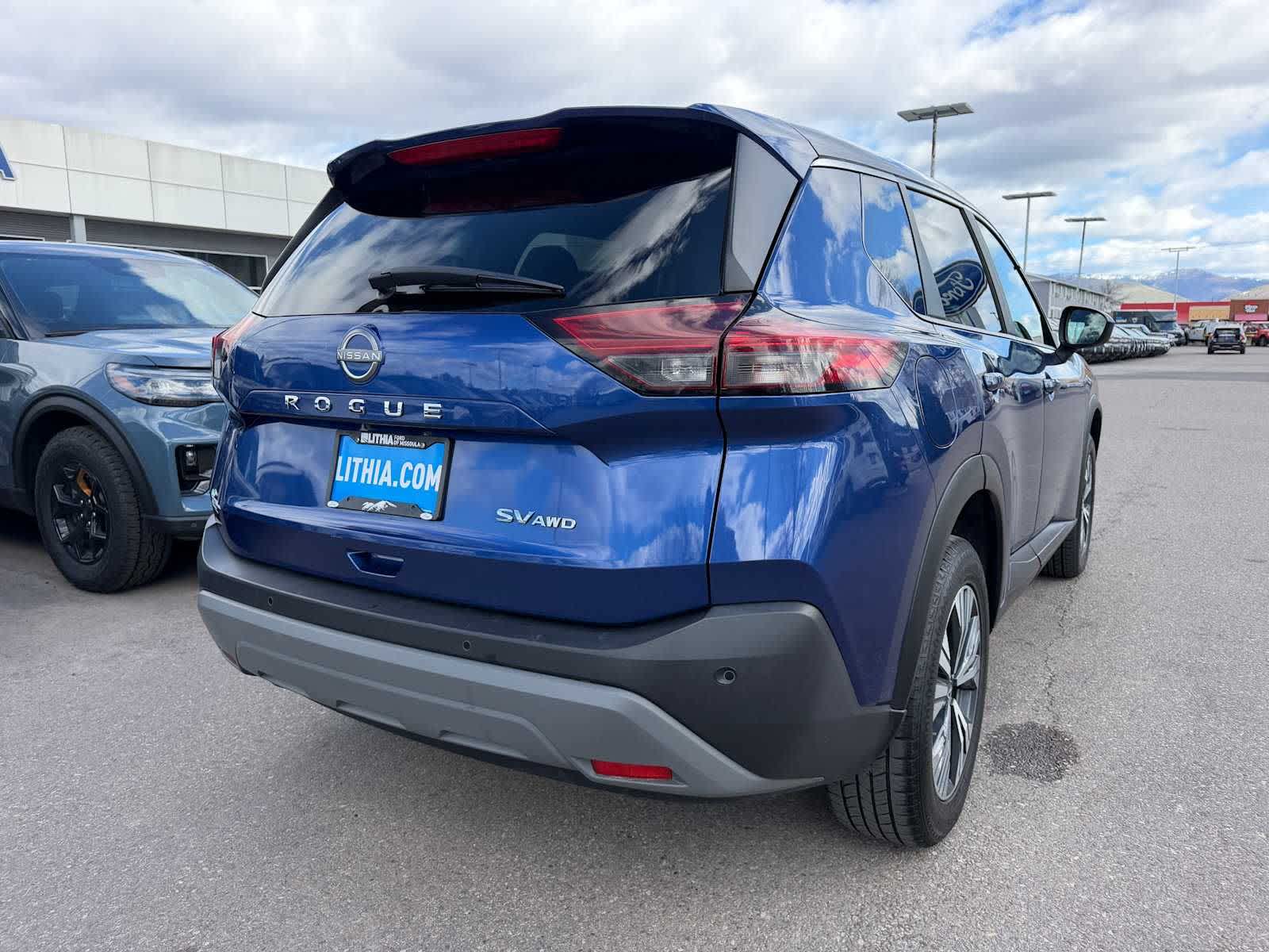 Thumbnail: 2023 Nissan Rogue - 5