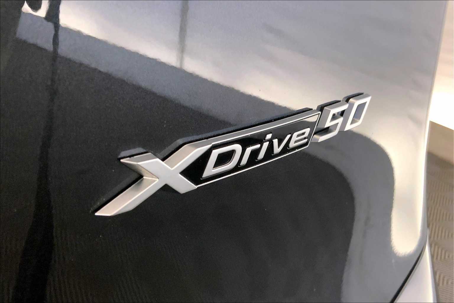 Thumbnail: 2024 BMW iX - 7