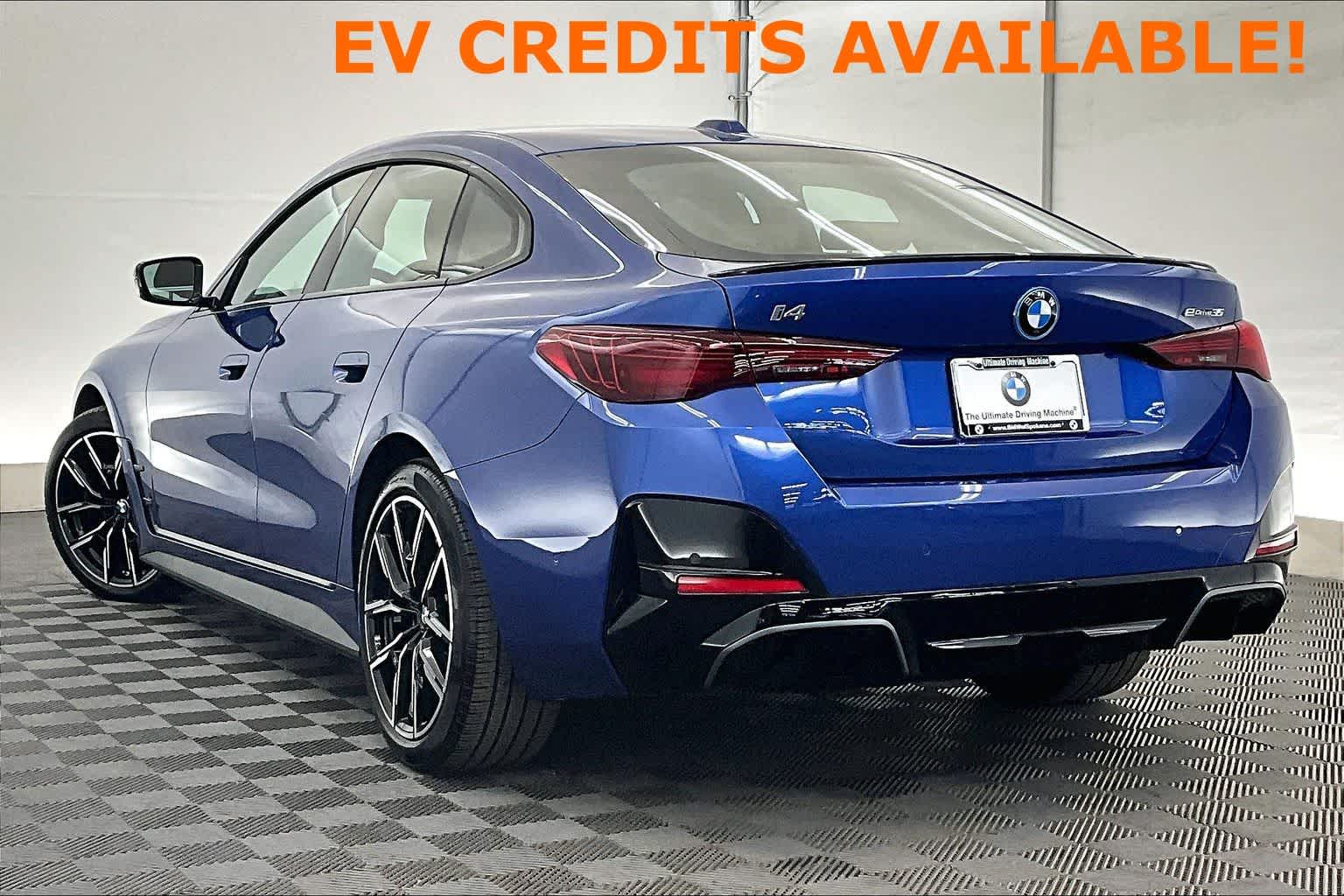 Thumbnail: 2025 BMW i4 - 4