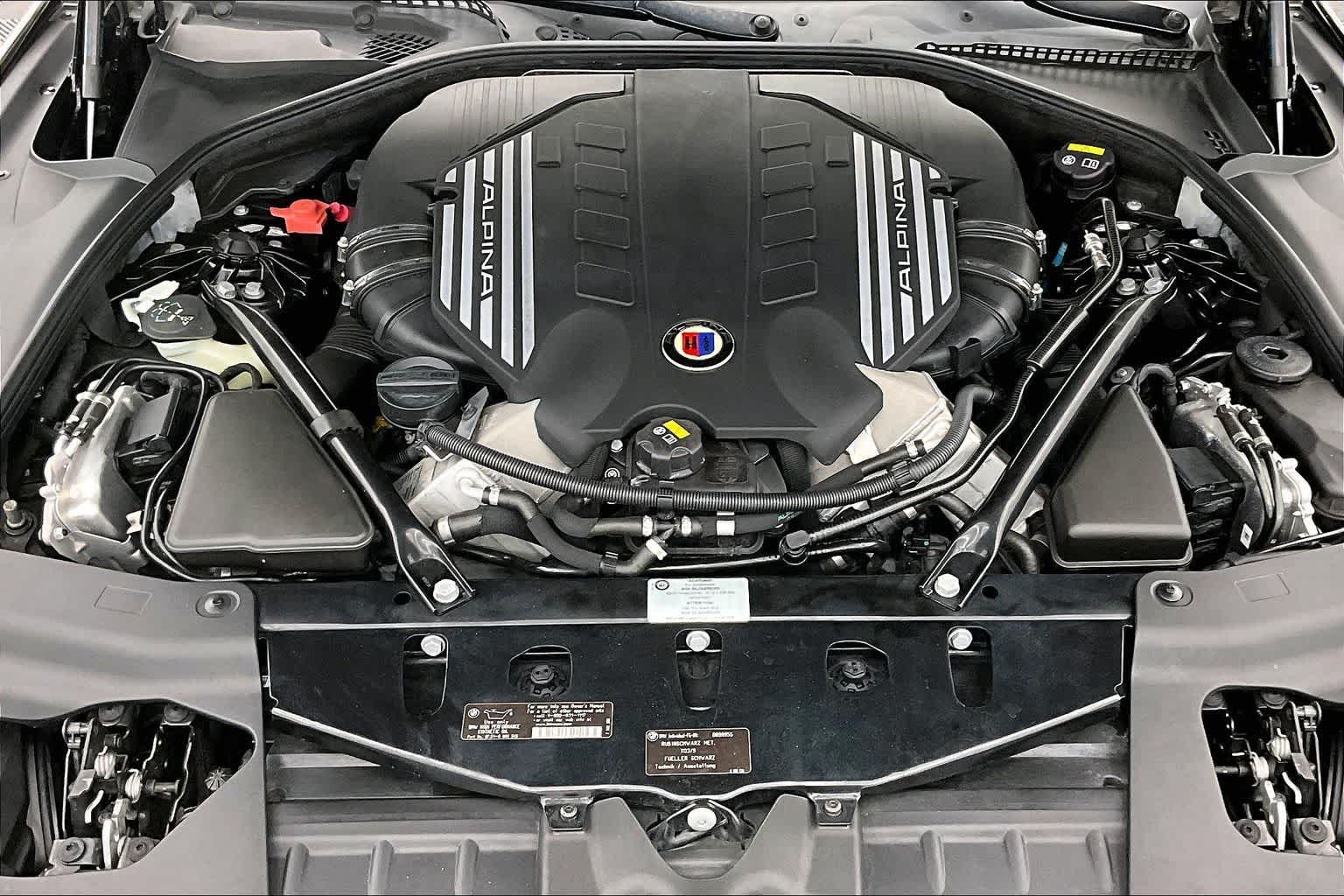 Thumbnail: 2015 BMW 6 Series - 9