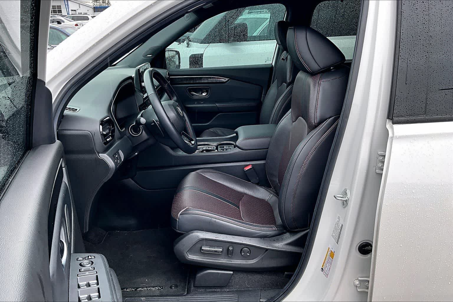 Thumbnail: 2025 Honda Pilot - 11