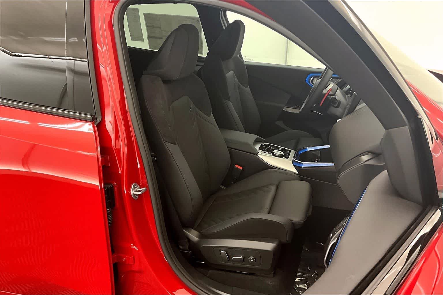 Thumbnail: 2026 BMW X3 - 14