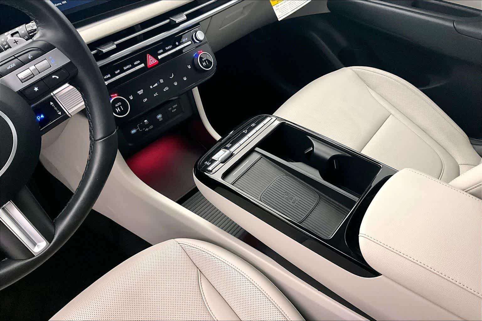 Thumbnail: 2025 Hyundai Tucson - 16