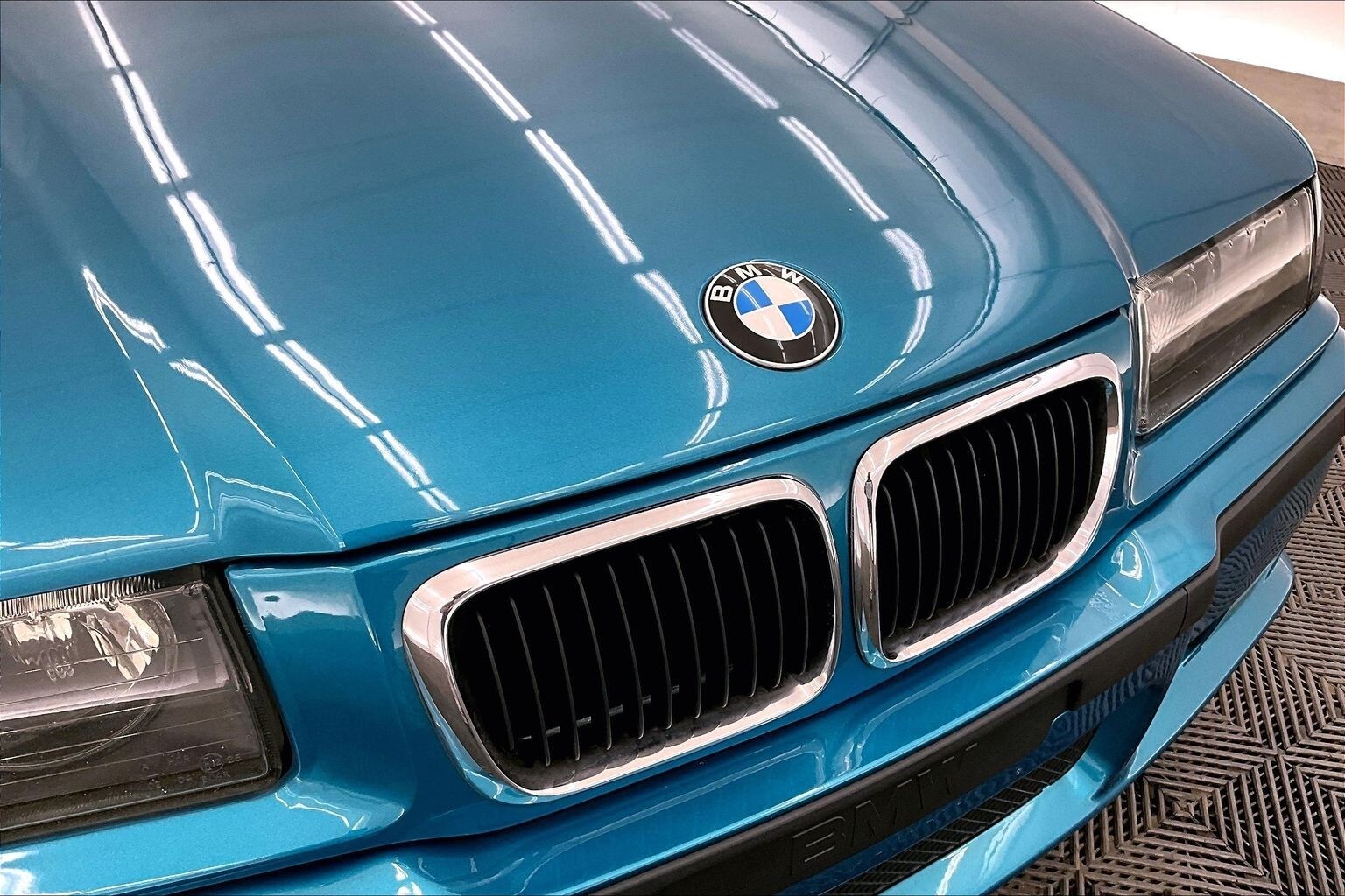 Thumbnail: 1998 BMW 3 Series - 33