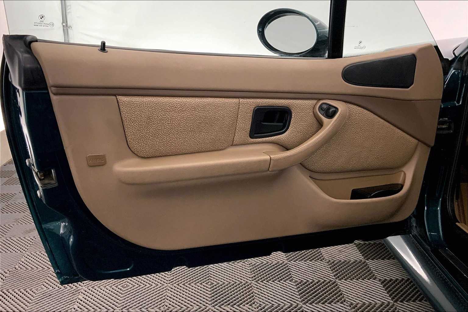 Thumbnail: 1999 BMW Z3 - 26