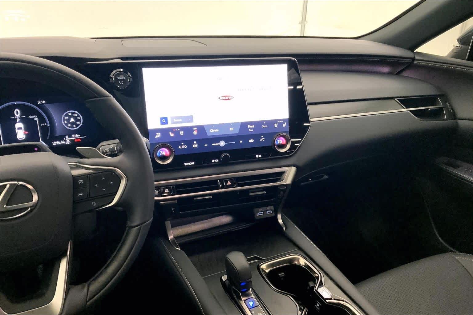 Thumbnail: 2025 Lexus RX - 15