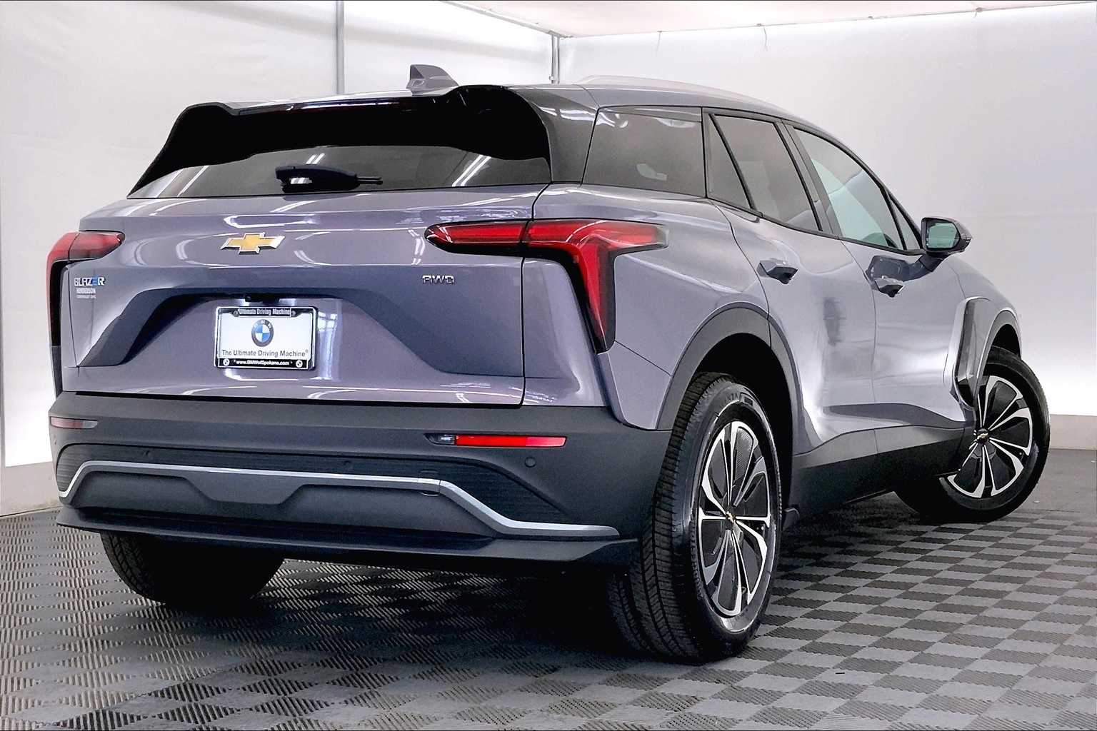 Thumbnail: 2024 Chevrolet Blazer EV - 22