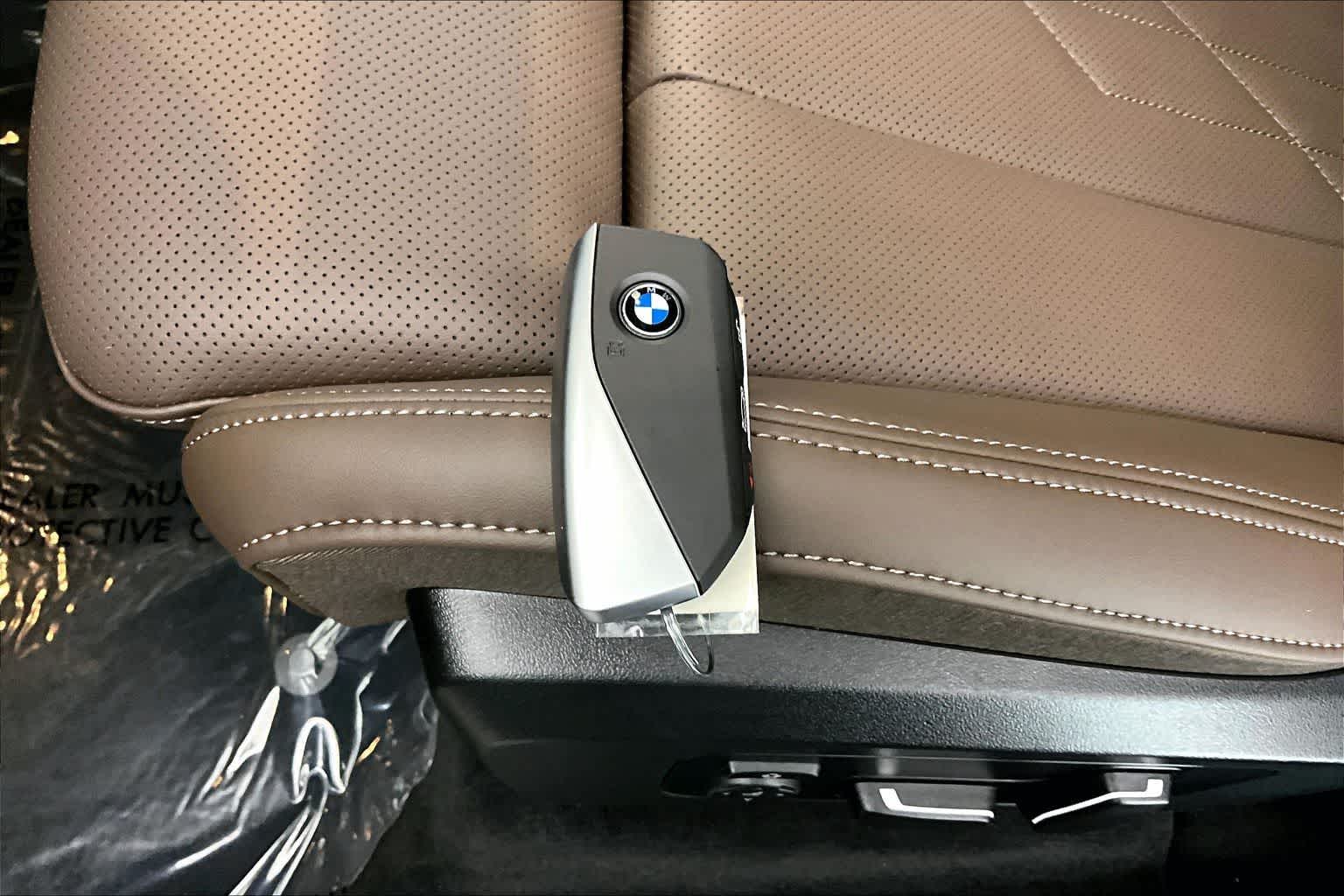 Thumbnail: 2026 BMW X3 - 20