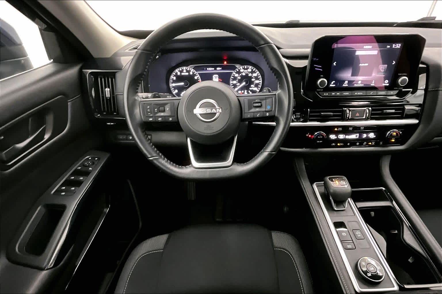 Thumbnail: 2025 Nissan Pathfinder - 14