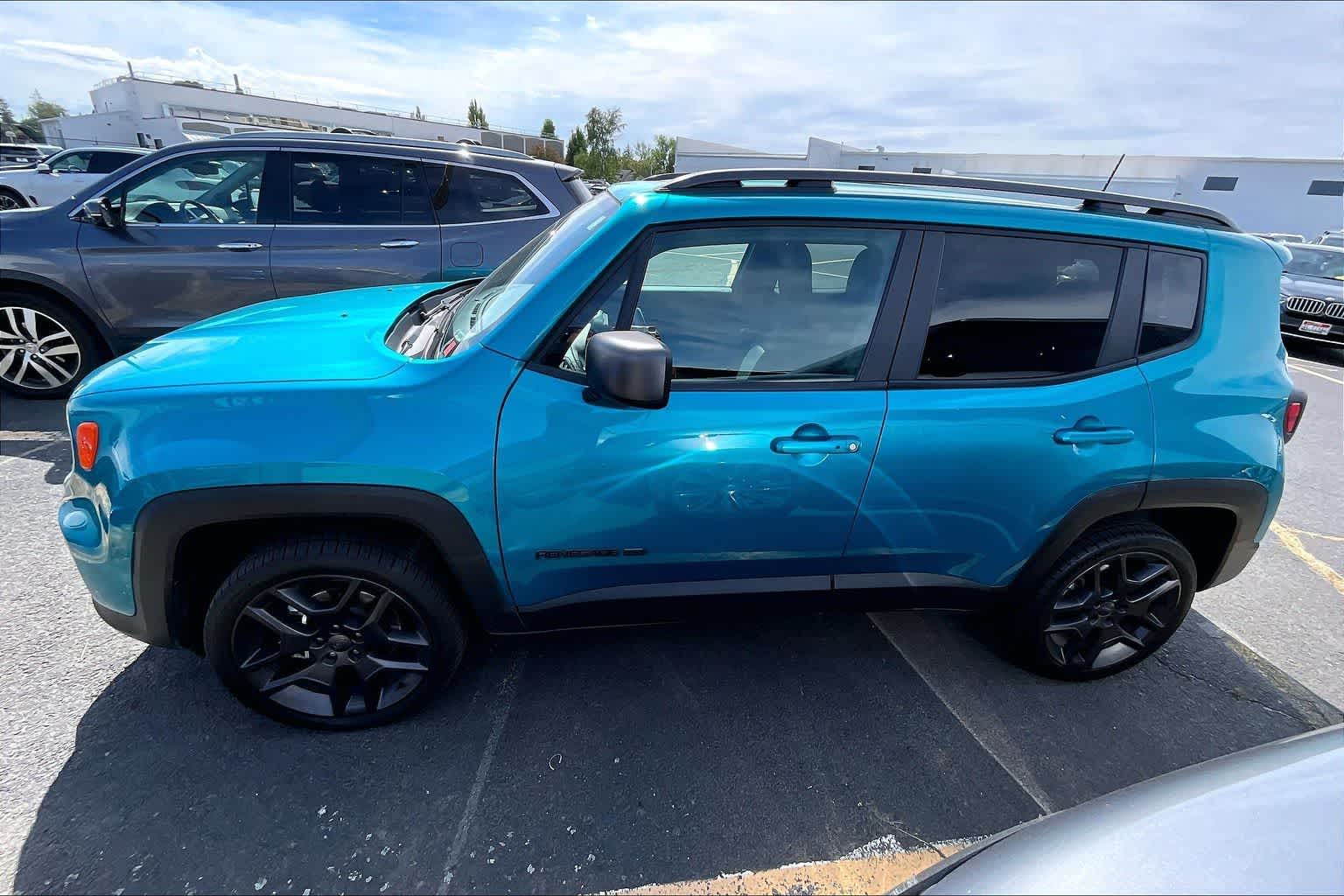Thumbnail: 2021 Jeep Renegade - 3