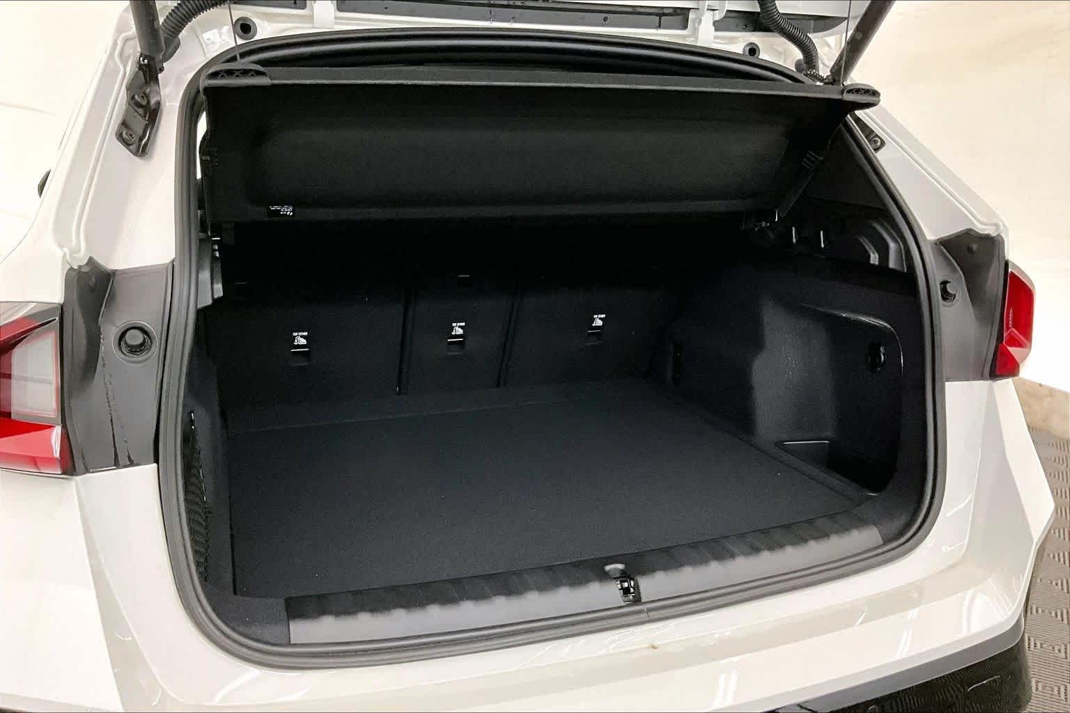 Thumbnail: 2026 BMW X1 - 19